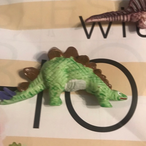 Lot of 3 Vintage Colorful Dinosaur Brooches Lapel Pins New Old Stock - Picture 4 of 14